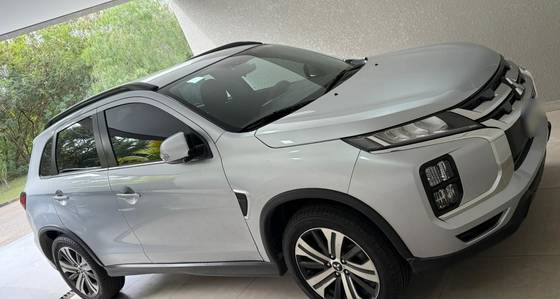 MITSUBISHI OUTLANDER 2.0 MIVEC GASOLINA HPE AUTOMÁTICO MITSUBISHI OUTLANDER 2.0 MIVEC GASOLINA HPE AUTOMÁTICO